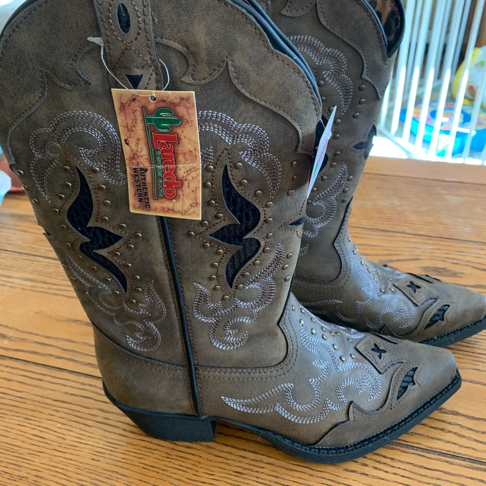 Women’s Laredo boots New with tags
